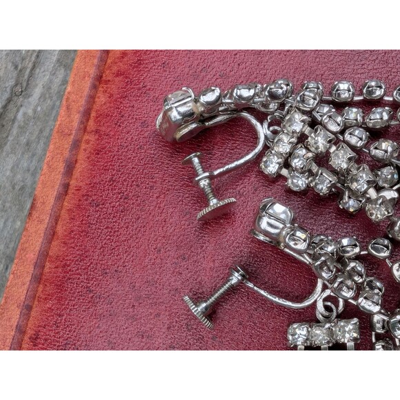 Vintage Rhinestone Screw On Earrings - Formal Wear Jewelry - Wedding Earrings - Picture 14 of 16